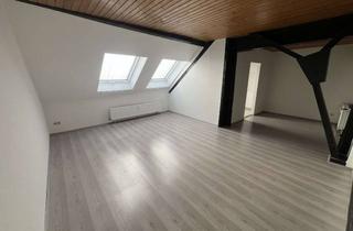 Wohnung mieten in Aarstraße 266, 65232 Taunusstein, Großzügige 3 ZKB-Wohnung in Taunusstein-Wehen