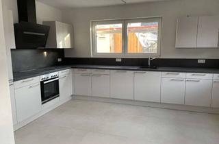 Wohnung mieten in Graf-Von-Düren-Straße 31, 74196 Neuenstadt, Neubau barrierefreie 3,5 Zimmer Wohnung, Terasse, TG und Küche in Neuenstadt am Kocher