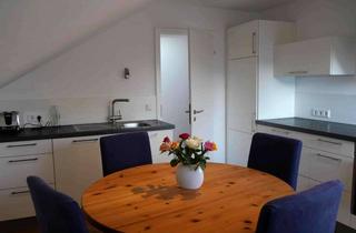 Wohnung mieten in 64342 Seeheim-Jugenheim, Sehr schöne und helle 2-Zimmer Dachgeschosswohnung in ruhiger Waldrandlage in Seeheim-Jugenheim
