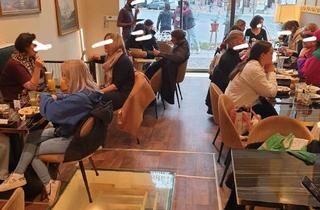 Geschäftslokal mieten in Kastanienallee 36a, 10435 Mitte, Brunch Cafe laden Eckladen in Toplage (Kastanienallee 36a)