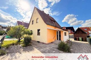 Einfamilienhaus kaufen in 91207 Lauf, Stadt vor der Tür, Garten hinterm Haus: Ihr neues Einfamilienhaus mit Kamin & Garage in Lauf