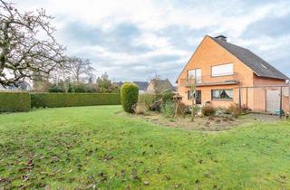 Anlageobjekt in 47533 Kleve, Kapitalanlage gesucht? Bewohntes Zweifamilienhaus in Kleve zum Kauf, inkl. Wohnrecht der Eigentümerin.