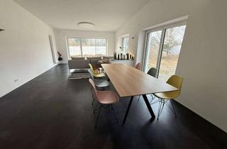 Haus mieten in 88471 Laupheim, Energetisch sanierter Bungalow mit 20 qm großer Süd-Terrasse in bevorzugter Wohnlage in Laupheim