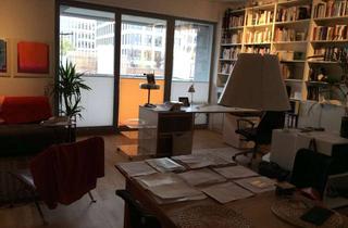 Wohnung kaufen in Gartenstraße 88, 10115 Mitte, Luxuriöse 2-Zimmer Wohnung im 3. OG mit 2 Balkonen in Berlin-Mitte