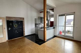 Wohnung kaufen in Konrad-Adenauer-Str., 93077 Bad Abbach, 3-Raum-DG-Wohnung mit hohen Räumen + 3 Balkonen + EBK in Bad Abbach