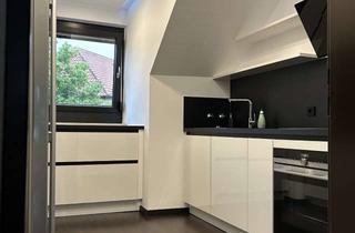 Wohnung mieten in Kulturstrasse 19, 86165 Lechhausen, Helle DG-Maisonette mit Dachterrasse in TOP-Lage am Lech in Augsburg