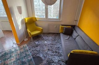 Immobilie mieten in 10178 Mitte, WG Zimmer in 4er-WG frei – möbliert, direkt am Alexanderplatz ( keine ganze Wohnung )