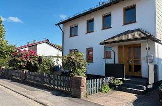 Einfamilienhaus kaufen in 97852 Schollbrunn, Schollbrunn - Charmantes Einfamilienhaus mit viel Potential in Schollbrunn