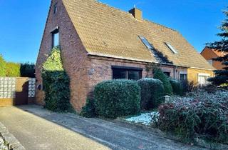 Doppelhaushälfte kaufen in 24782 Büdelsdorf, Büdelsdorf - Doppelhaushälfte mit Potenzial und Wohfühlgarten