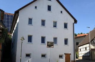 Haus kaufen in 74613 Öhringen, Öhringen - Zweifamilienhaus mit Potenzial in Öhringen-Michelbach - prov.frei