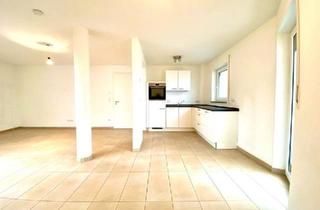 Wohnung kaufen in 93142 Maxhütte-Haidhof, Maxhütte-Haidhof - 2 Zimmer Wohnung Balkone barrierefrei bahnhofsnah Nähe Regensburg