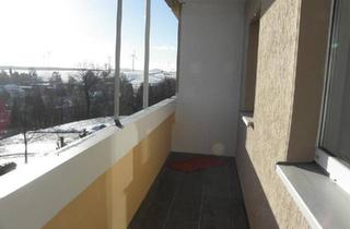 Wohnung kaufen in 02748 Bernstadt, Bernstadt auf dem Eigen - Verkaufe eine 2-Raumwohnung mit Balkon, EBK, Stellplatz u. Keller