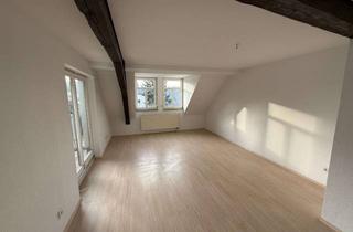 Wohnung mieten in Altmarkt, 08209 Auerbach, Große, helle 2-Raum DG-Wohnung mit Balkon mitten im Zentrum von Auerbach!