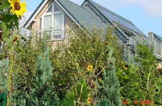 Wohnung mieten in Kleiberweg 16, 46145 Sterkrade-Nord, OB-Königshardt, Lichtdurchflutete außergewöhnliche Dachwohnung mit 20qm Dachterrasse und Einbauküche