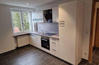 Wohnung mieten in Weiherstraße 12, 86706 Weichering, Helle 2-Zimmer Dachgeschosswohnung in Weichering mit Balkon