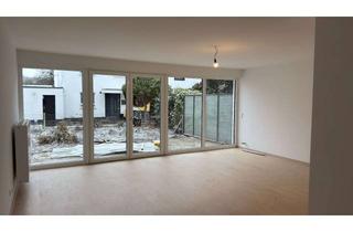 Haus mieten in Herzogstandstraße 4e, 86163 Hochzoll, Reiheneckhaus mit Doppelgarage und Hof in Augsburg-Hochzoll-Nord (Erstbezug nach Sanierung)