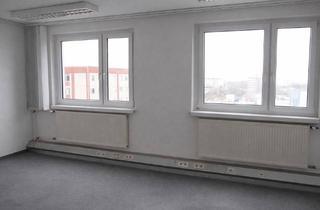 Büro zu mieten in Rhinstraße 72, 12681 Marzahn, preiswertes Büro mit 25m² in Berlin - direkt an Tram-Station - Parkplatz - Aufzug - Glasfaser