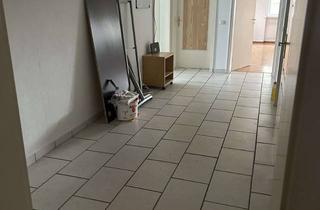 Wohnung mieten in Jahnstr 29, 69493 Hirschberg, Helle 4,5-Zimmer Wohnung mit Balkon in Hirschberg-Großsachsen