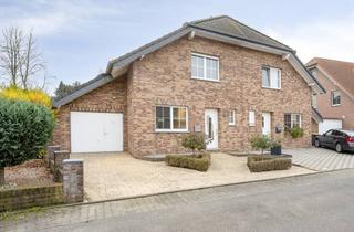 Einfamilienhaus kaufen in 52538 Selfkant, Lebensqualität in Grenznähe – Ihr Traumhaus in Selfkant-Wehr mit PV-Anlage und Sauna!