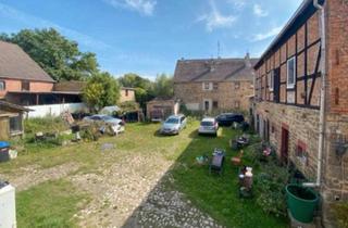 Haus kaufen in 39365 Eilsleben, Eilsleben - Dreifamilien Haus zur Sanierung