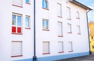 Wohnung kaufen in 79761 Waldshut-Tiengen, Waldshut-Tiengen - Verkauf 2-Zimmer Dachgeschosswohnung, Südbalkon, TG Stellplatz