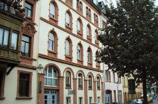 Wohnung kaufen in 55116 Altstadt, 3-Zi. Wohnung mit Terrasse und mediterranem Gartenanteil in der Mainzer Altstadt