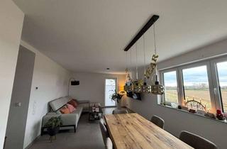 Wohnung mieten in 65474 Bischofsheim, Moderne 4-Zimmer-Wohnung mit Einbauküche, Balkon und Stellplatz in Bischofsheim