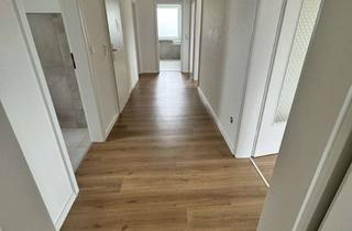 Wohnung mieten in 32758 Detmold, Schöne 4-Zim.Wohnung mit Blick auf den Hermann