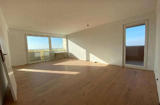 Wohnung mieten in 68519 Viernheim, Renovierte, lichtdurchflutete 2 ZKB Wohnung mit drei Balkonen