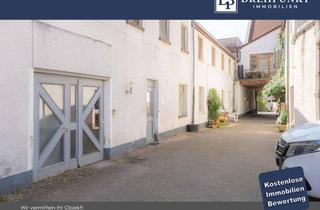 Mehrfamilienhaus kaufen in 67363 Lustadt, Mehrfamilienhaus mit hochwertiger Hauptwohnung & Potenzial – ruhig & zentral in Lustadt