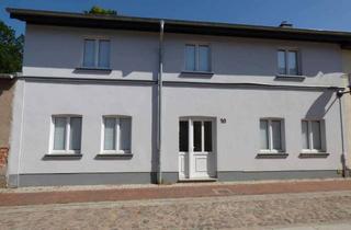 Haus mieten in Bergstraße 10, 17213 Malchow, Großzügiges Haus für gewerbliche / freiberufliche Nutzung mit 10 Zimmern in Malchow