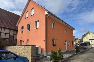 Einfamilienhaus kaufen in 75056 Sulzfeld, Energieeffizientes EFH mit Einliegerwohnung, Terrasse und großem Hof