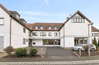 Wohnung kaufen in 91341 Röttenbach, Schicke 4-Zimmer Maisonette-Wohnung (2. OG u. DG) in Ortsrandlage von Röttenbach!