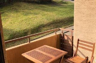 Wohnung kaufen in 71384 Weinstadt, 1,5-Zimmer Wohnung mit Balkon in Weinstadt