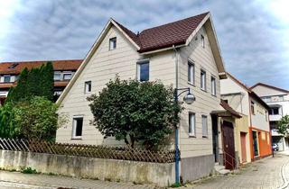 Einfamilienhaus kaufen in 72581 Dettingen, Einfamilienhaus mit idyllischem Außenbereich in Dettingen Erms
