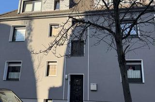 Mehrfamilienhaus kaufen in 46537 Dinslaken, Gepflegtes Mehrfamilienhaus mit großer & leerstehender Eigentümerwohnung in Dinslaken Bruch | Garten