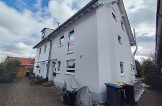 Doppelhaushälfte kaufen in 72768 Reutlingen, Reutlingen - Doppelhaushälfte - frisch saniert und renoviert - super Lage