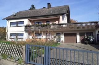 Haus kaufen in 97828 Marktheidenfeld, Marktheidenfeld - Großes Wohnhaus bei Marktheidenfeld in idyllischer Ortsrandlage