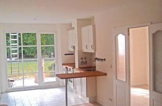 Wohnung kaufen in Frohmestraße 68, 22459 Schnelsen, Geschmackvolle, renovierte 2-Raum-EG-Wohnung mit Terrasse, Stellplatz, Keller – Provisionsfrei!