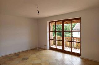 Wohnung mieten in 85072 Eichstätt, Gepflegte 4-Zimmer-Küche, Bad, Gästetoilette, Balkon im 1. OG in Eichstätt/Seidlkreuz