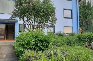 Wohnung mieten in 71032 Böblingen, Gepflegte 3-Zi. Dachgeschoss-Whg. Böblingen, Einbauküche, Bad, WC, Gartennutzung, PKW- Stellplatz