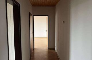 Wohnung mieten in Ottendorfer Straße 16, 23701 Süsel, 3-Zimmer-Wohnung mit Balkon