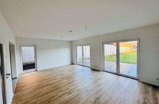 Wohnung mieten in Berliner Landstraße 29, 15537 Grünheide, Erstbezug nach Bau! Moderne Doppelhaushälfte mit schönem Garten!