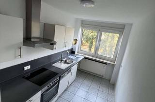 Wohnung mieten in Stauffenbergstraße, 29223 Celle, Schöne 2 Zimmer Wohnung mit Balkon in ruhiger Lage