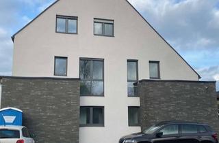 Wohnung mieten in Waldmannsweg 21, 47506 Neukirchen-Vluyn, Exklusive 3-Zimmer-Dachgeschosswohnung mit Balkon und Aufzug Neukirchen-Vluyn