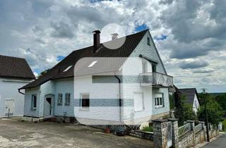 Haus kaufen in 91475 Lonnerstadt, 1-2-FH mit großem Grundstück in Lonnerstadt...Mit geräumigen Nebengebäude für den Heimwerker