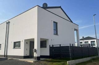 Doppelhaushälfte kaufen in 52388 Nörvenich, Exklusives Wohnen in begehrter Lage. Stilvolle Doppelhaushälfte mit gehobener Ausstattung