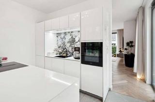 Villa kaufen in 65232 Taunusstein, Exklusive Doppelvilla mit hochwertiger Innenausstattung in Taunusstein