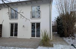 Haus mieten in 85354 Freising, Architekten-Doppelhaushälfte, 6 Zimmer, mit PV-Anlage u. großem Garten in Haindlfing