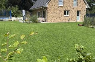 Haus mieten in 21220 Seevetal, Modernes Wohnen im Grünen: Neuwertiges KfW 40 Einfamilienhaus mit Erdwärme & großem Garten